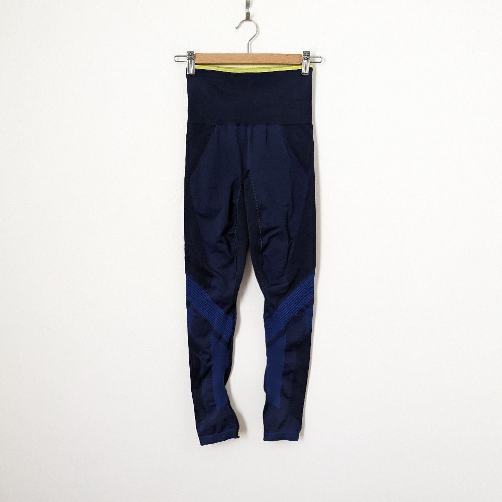 LNDR x SoulCycle navy blue yellow neon stripe Motion high rise seamless leggings - Picture 2 of 6